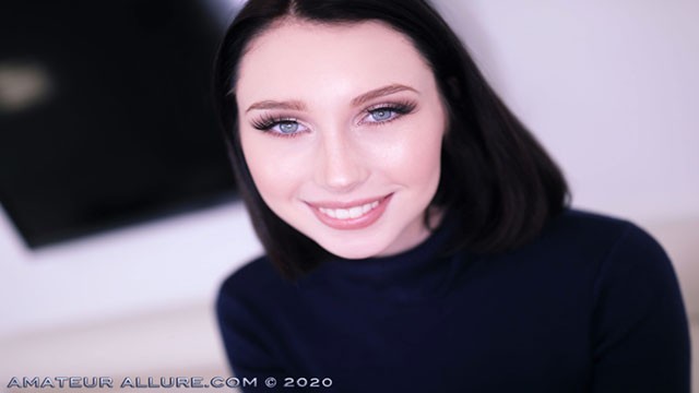 Malory Malibu Will Enjoy Her First Cock