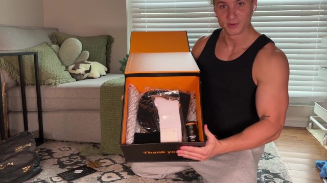 ! Unpack 100,000 Subscribers!